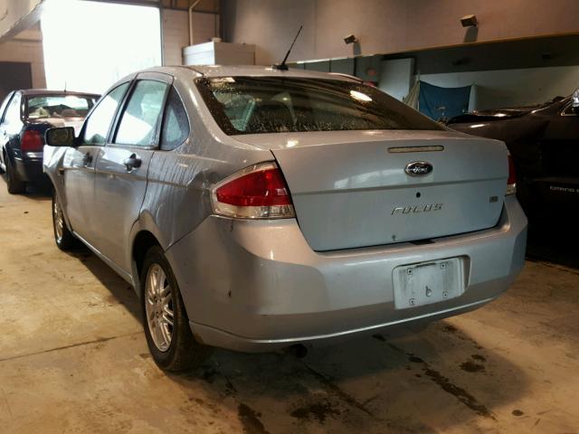 1FAHP35NX8W226405 - 2008 FORD FOCUS SE GRAY photo 3