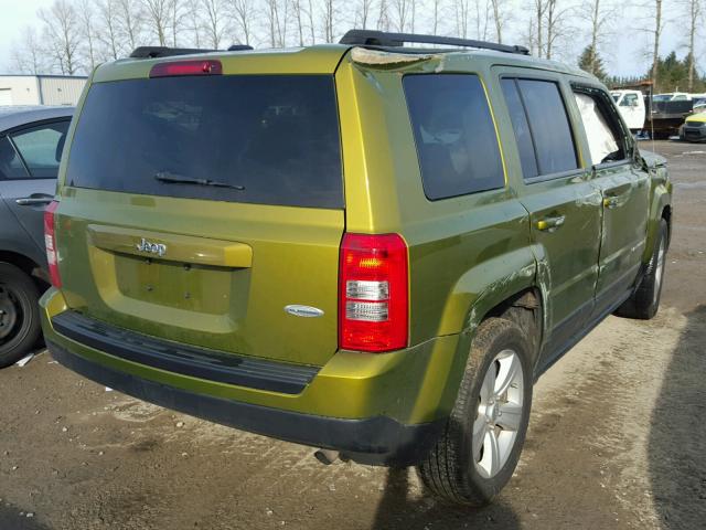 1C4NJPFB7CD627067 - 2012 JEEP PATRIOT LA GREEN photo 4