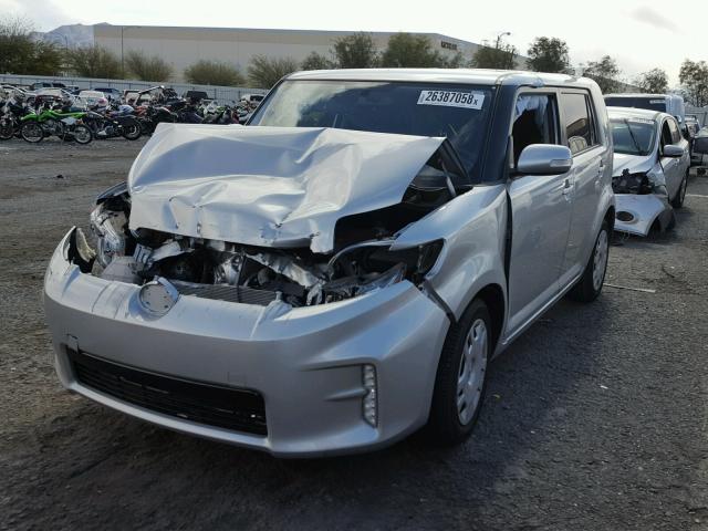 JTLZE4FE1EJ057302 - 2014 TOYOTA SCION XB SILVER photo 2