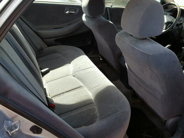 1HGCG6655XA014416 - 1999 HONDA ACCORD LX SILVER photo 6