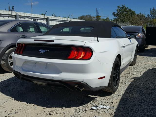 1FATP8UH1J5109875 - 2018 FORD MUSTANG WHITE photo 4