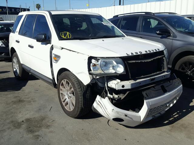 SALFS24N58H038643 - 2008 LAND ROVER LR2 SE TEC WHITE photo 1