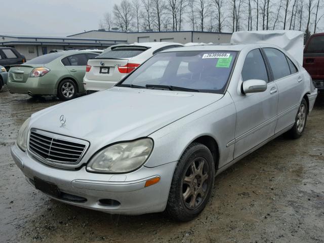WDBNG70J91A207614 - 2001 MERCEDES-BENZ S 430 SILVER photo 2