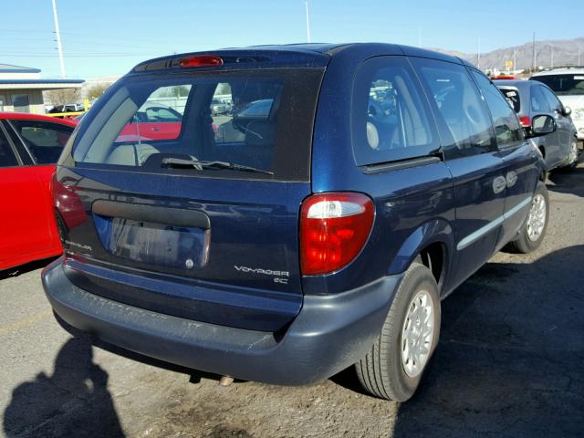 1C4GJ15BX2B587827 - 2002 CHRYSLER VOYAGER EC BLUE photo 4