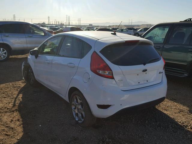 3FADP4FJ2CM196387 - 2012 FORD FIESTA SES WHITE photo 3