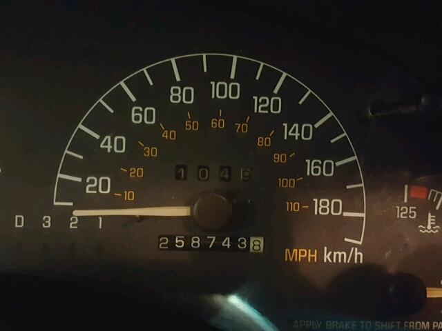 1G2WP52KX2F148095 - 2002 PONTIAC GRAND PRIX RED photo 8