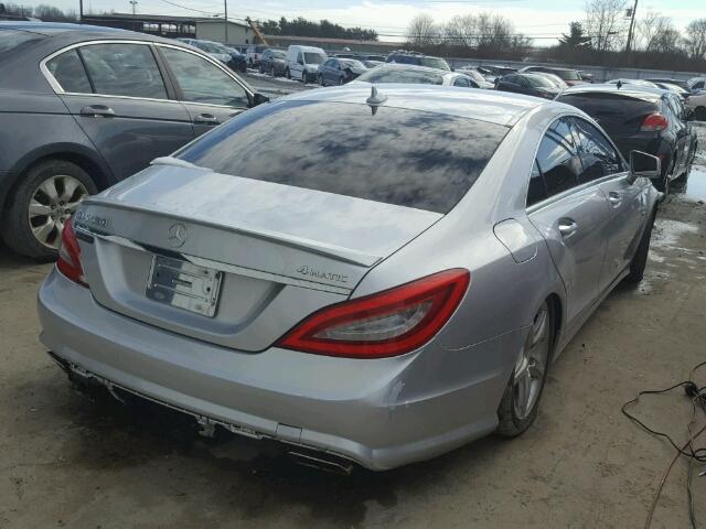 WDDLJ9BB7CA030887 - 2012 MERCEDES-BENZ CLS 550 4M SILVER photo 4