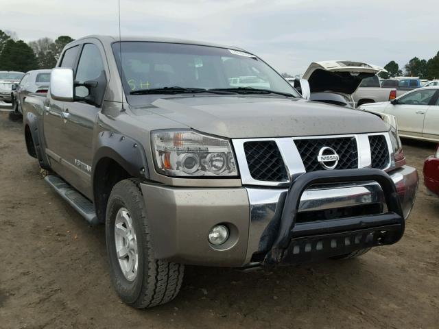 1N6BA07B26N535546 - 2006 NISSAN TITAN XE BROWN photo 1