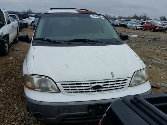 2FMZA51411BB46356 - 2002 FORD WINDSTAR WHITE photo 9