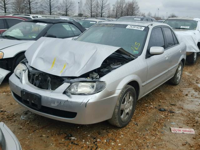 JM1BJ225220517944 - 2002 MAZDA PROTEGE DX SILVER photo 2