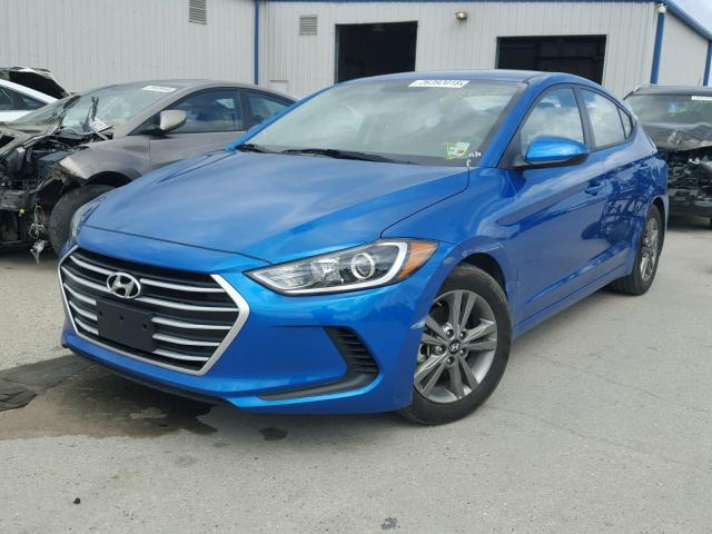 5NPD84LF8JH231122 - 2018 HYUNDAI ELANTRA SE BLUE photo 2