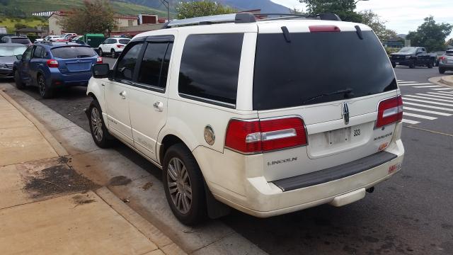 5LMFU27578LJ19713 - 2008 LINCOLN NAVIGATOR WHITE photo 3