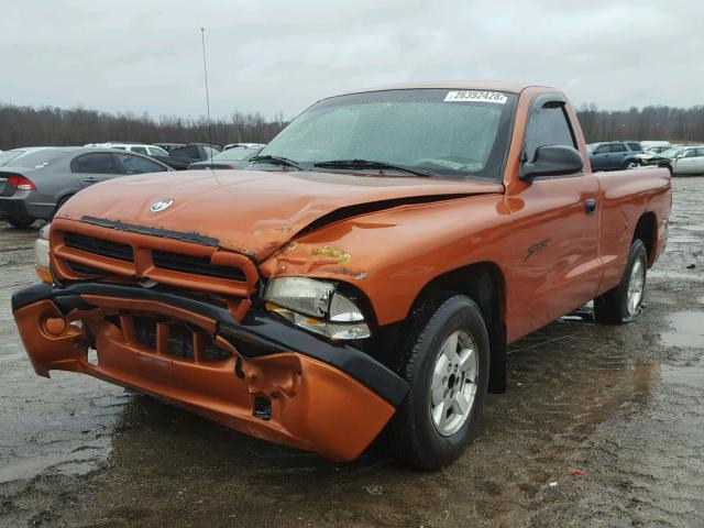 1B7FL26XX1S131332 - 2001 DODGE DAKOTA ORANGE photo 2