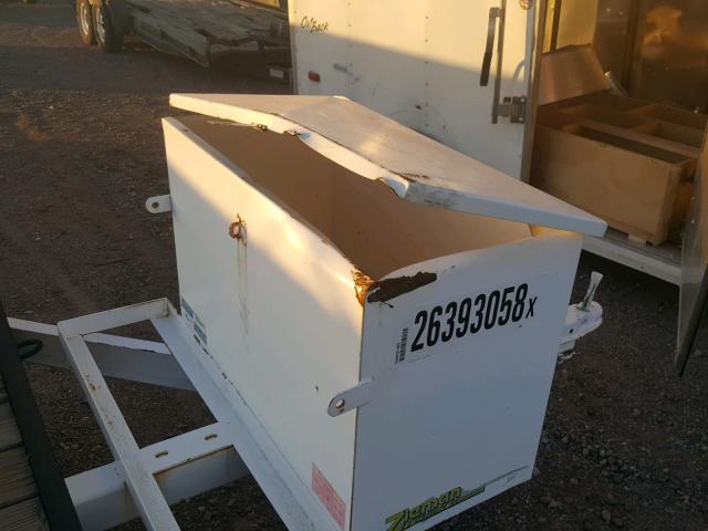 1ZCF150124PA13139 - 2004 UTILITY TRAILER WHITE photo 8