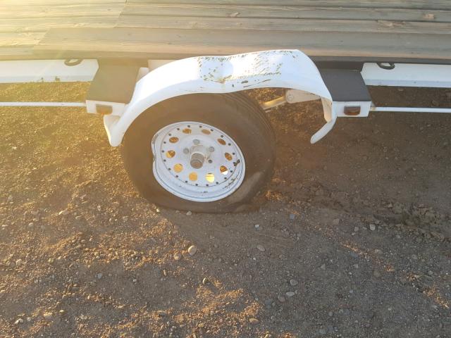 1ZCF150124PA13139 - 2004 UTILITY TRAILER WHITE photo 9