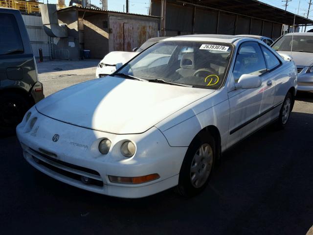 JH4DC4454RS006258 - 1994 ACURA INTEGRA LS WHITE photo 2