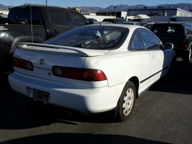 JH4DC4454RS006258 - 1994 ACURA INTEGRA LS WHITE photo 4