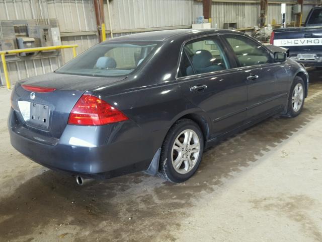 1HGCM56326A059071 - 2006 HONDA ACCORD SE BLUE photo 4