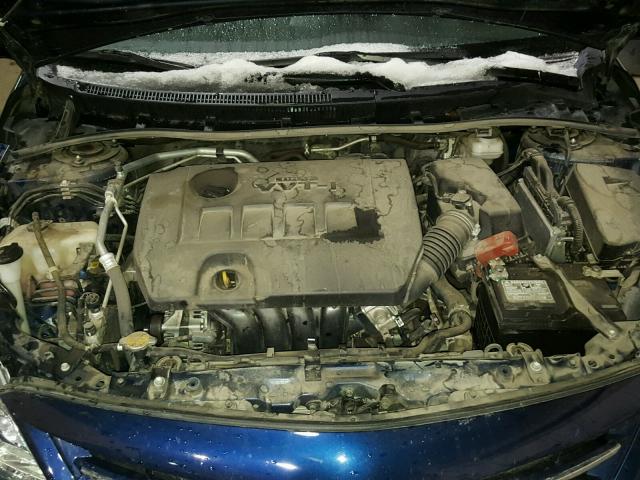 5YFBU4EE3DP165772 - 2013 TOYOTA COROLLA BA BLUE photo 7