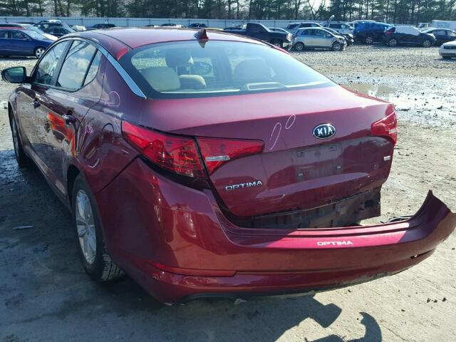 5XXGM4A77DG186582 - 2013 KIA OPTIMA LX RED photo 3