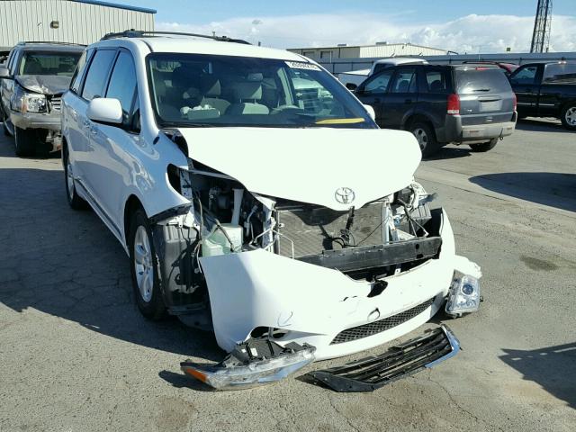 5TDKK3DC8CS222652 - 2012 TOYOTA SIENNA LE WHITE photo 1