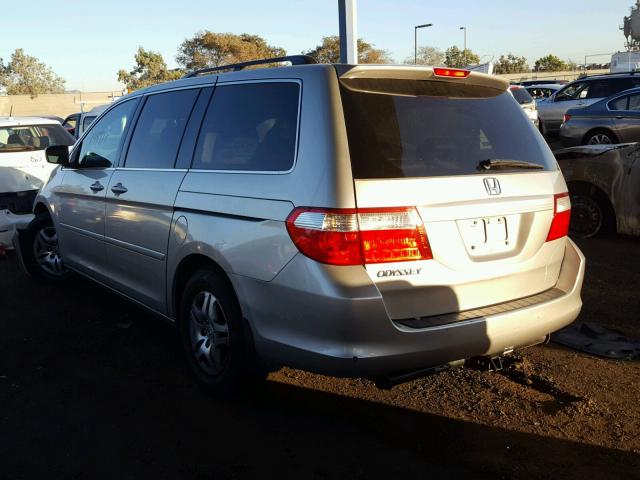 5FNRL386X7B108078 - 2007 HONDA ODYSSEY EX SILVER photo 3