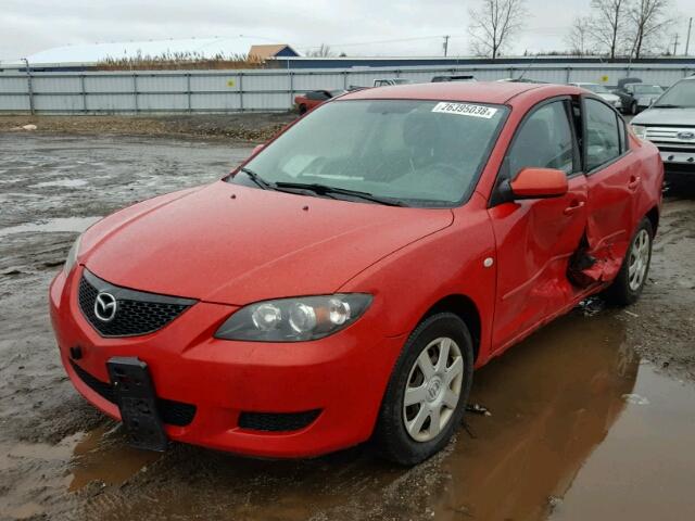 JM1BK12F561446044 - 2006 MAZDA 3 I RED photo 2