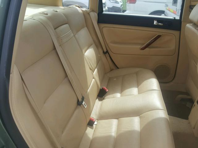 WVWRH63B84P095291 - 2004 VOLKSWAGEN PASSAT GLX 绿色 照片 6