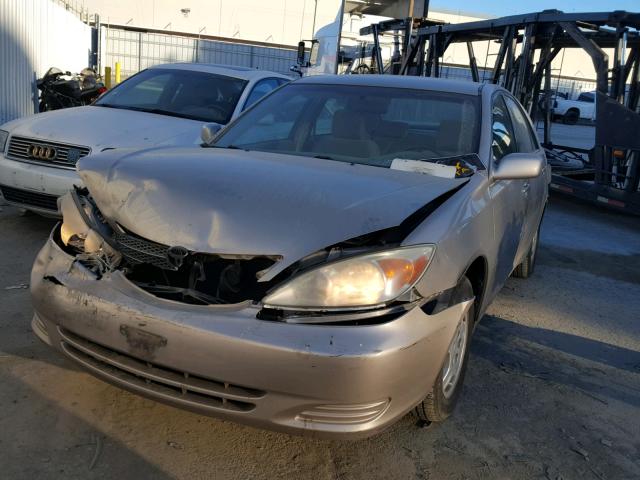 4T1BF30K93U561784 - 2003 TOYOTA CAMRY LE BROWN photo 2