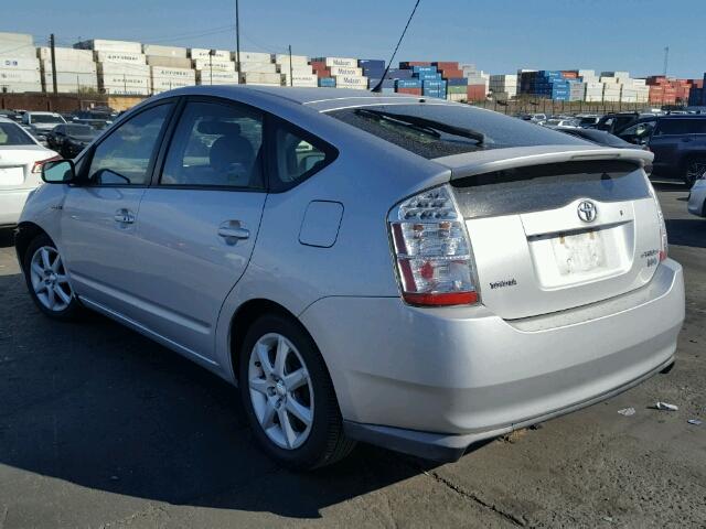 JTDKB20U797857924 - 2009 TOYOTA PRIUS SILVER photo 3