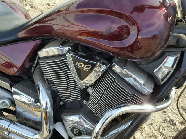 5VPCB26D683003459 - 2008 VICTORY MOTORCYCLES KINGPIN მუქწითელი ფოტო 7