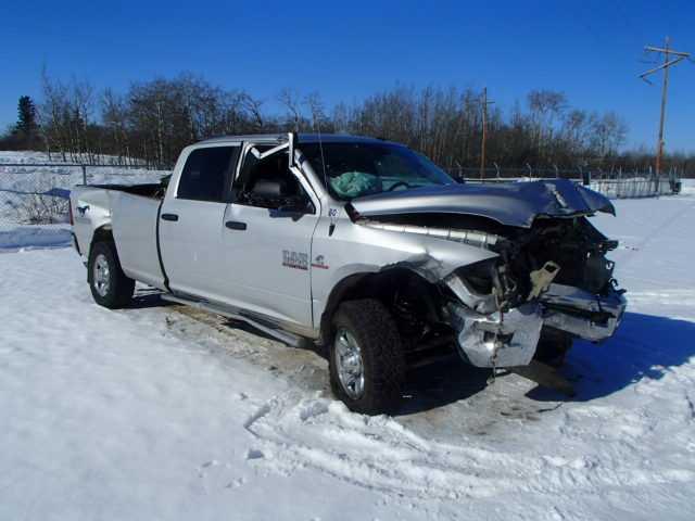 3C63R3HLXHG669846 - 2017 RAM 3500 SLT SILVER photo 1