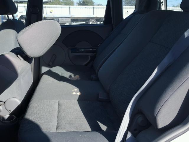 KL1TD62635B283406 - 2005 CHEVROLET AVEO BASE Beyaz fotoğraf 6