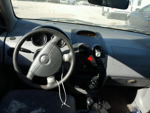 KL1TD62635B283406 - 2005 CHEVROLET AVEO BASE Beyaz fotoğraf 9