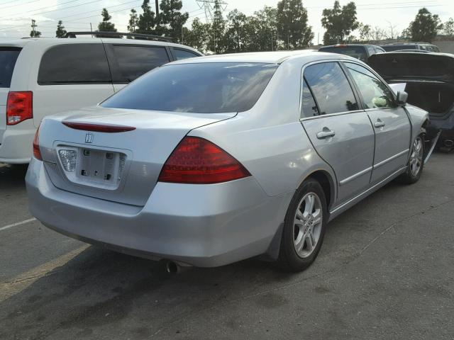 JHMCM56317C008938 - 2007 HONDA ACCORD SE SILVER photo 4