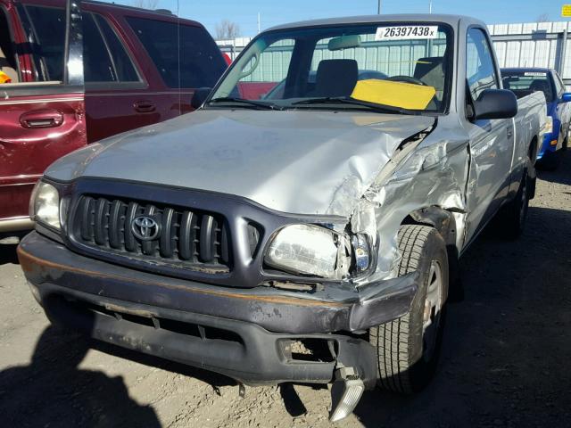 5TENL42NX2Z127015 - 2002 TOYOTA TACOMA SILVER photo 2