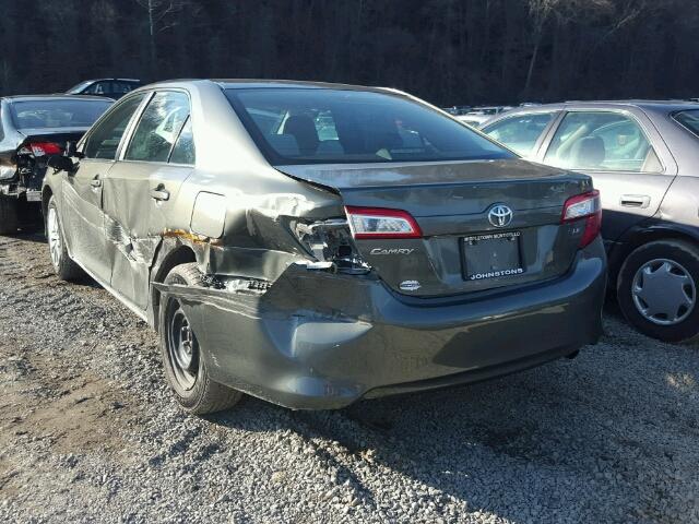 4T4BF1FK4CR253844 - 2012 TOYOTA CAMRY BASE GRAY photo 3