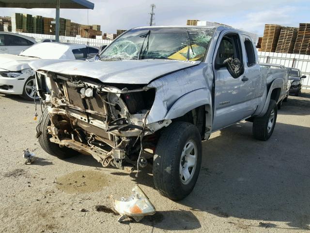 5TETU62N18Z479344 - 2008 TOYOTA TACOMA PRE SILVER photo 2