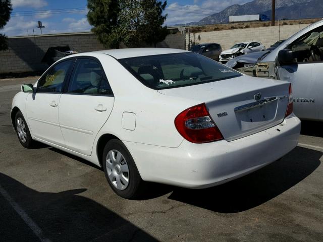 4T1BE32K83U233112 - 2003 TOYOTA CAMRY LE WHITE photo 3