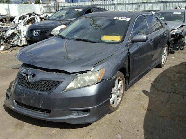 4T1BE46K57U666716 - 2007 TOYOTA CAMRY NEW GRAY photo 2