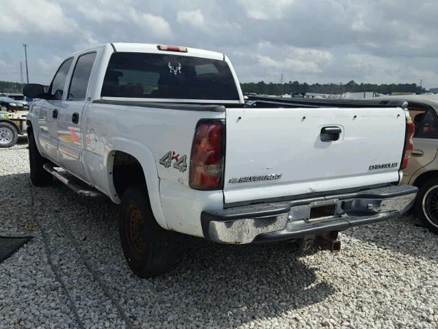 1GCGK13U73F202140 - 2003 CHEVROLET SILVERADO WHITE photo 3