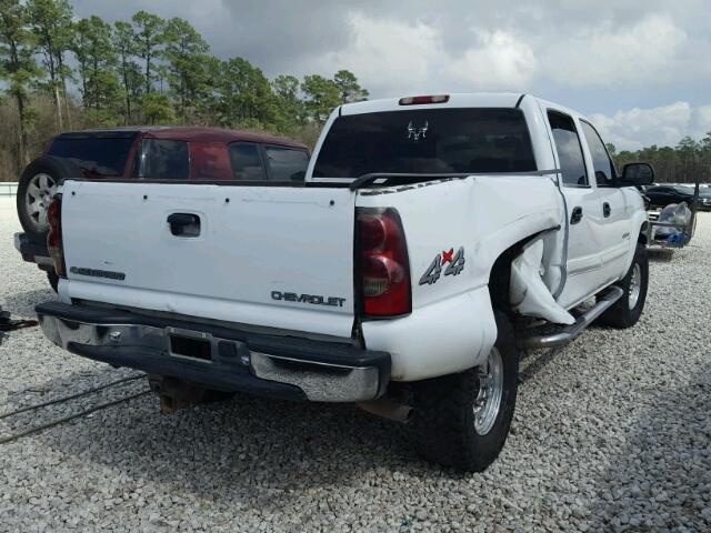 1GCGK13U73F202140 - 2003 CHEVROLET SILVERADO WHITE photo 4