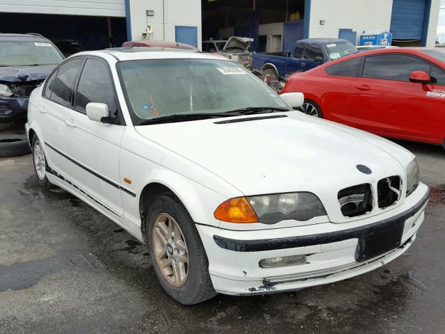 WBAAM3342YKC68024 - 2000 BMW 323 I WHITE photo 1