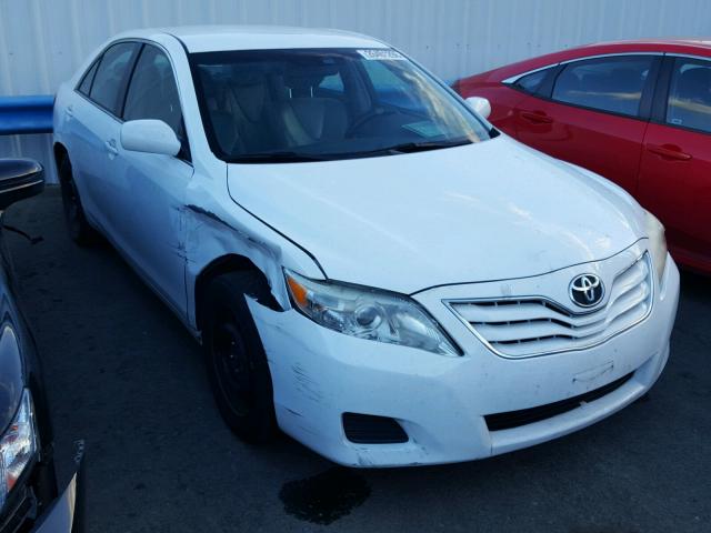 4T1BF3EK3BU683967 - 2011 TOYOTA CAMRY BASE WHITE photo 1