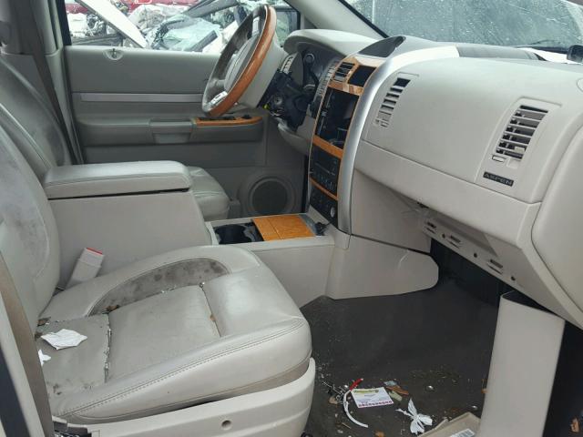 1A8HW58207F582900 - 2007 CHRYSLER ASPEN LIMI 米色 照片 5