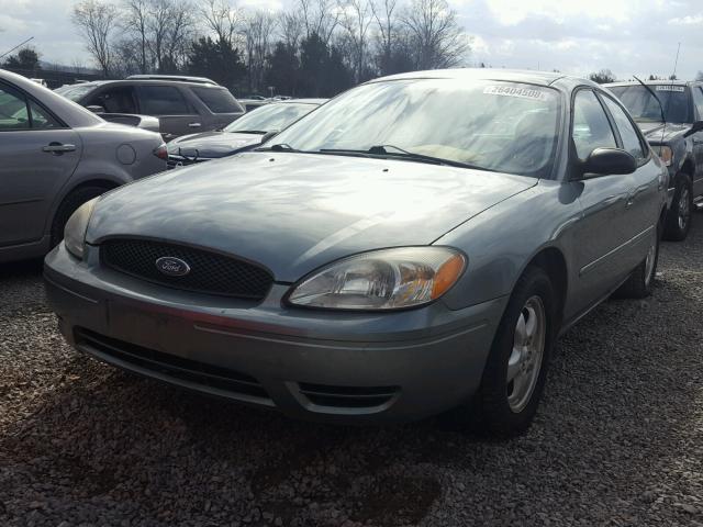 1FAFP53245A241552 - 2005 FORD TAURUS SE GREEN photo 2