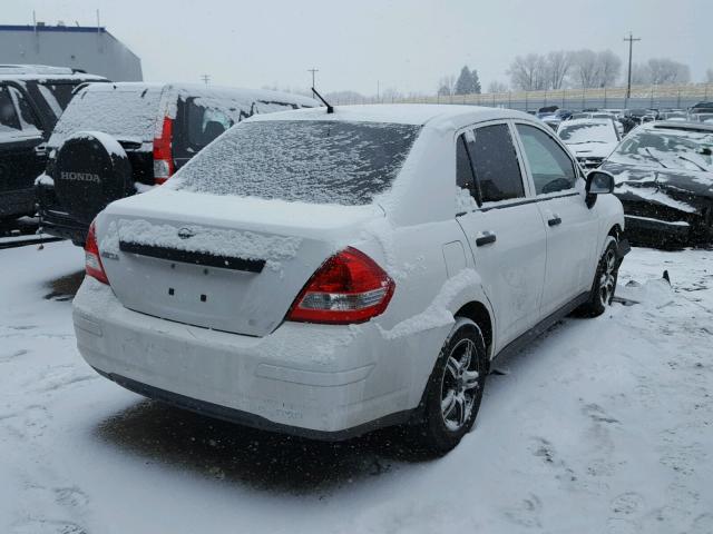 3N1CC1AP5BL489770 - 2011 NISSAN VERSA S WHITE photo 4