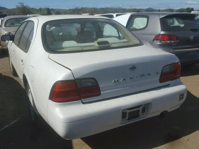 JN1CA21D4TM416768 - 1996 NISSAN MAXIMA GLE WHITE photo 3