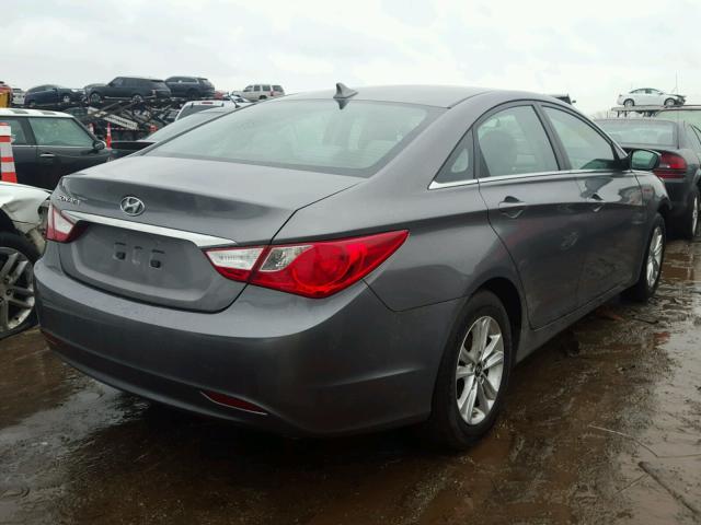 5NPEB4AC5BH215413 - 2011 HYUNDAI SONATA GLS GRAY photo 4