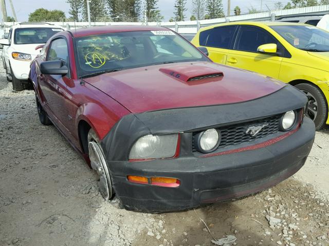 1ZVFT82H775221060 - 2007 FORD MUSTANG GT BURGUNDY photo 1